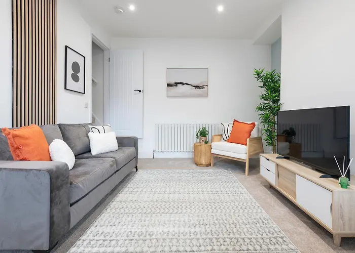 בית נופש Close To Centre, 3 Bedrooms With Free Parking, Great For Contractors & Long Term Bookings - Nordstay לידס